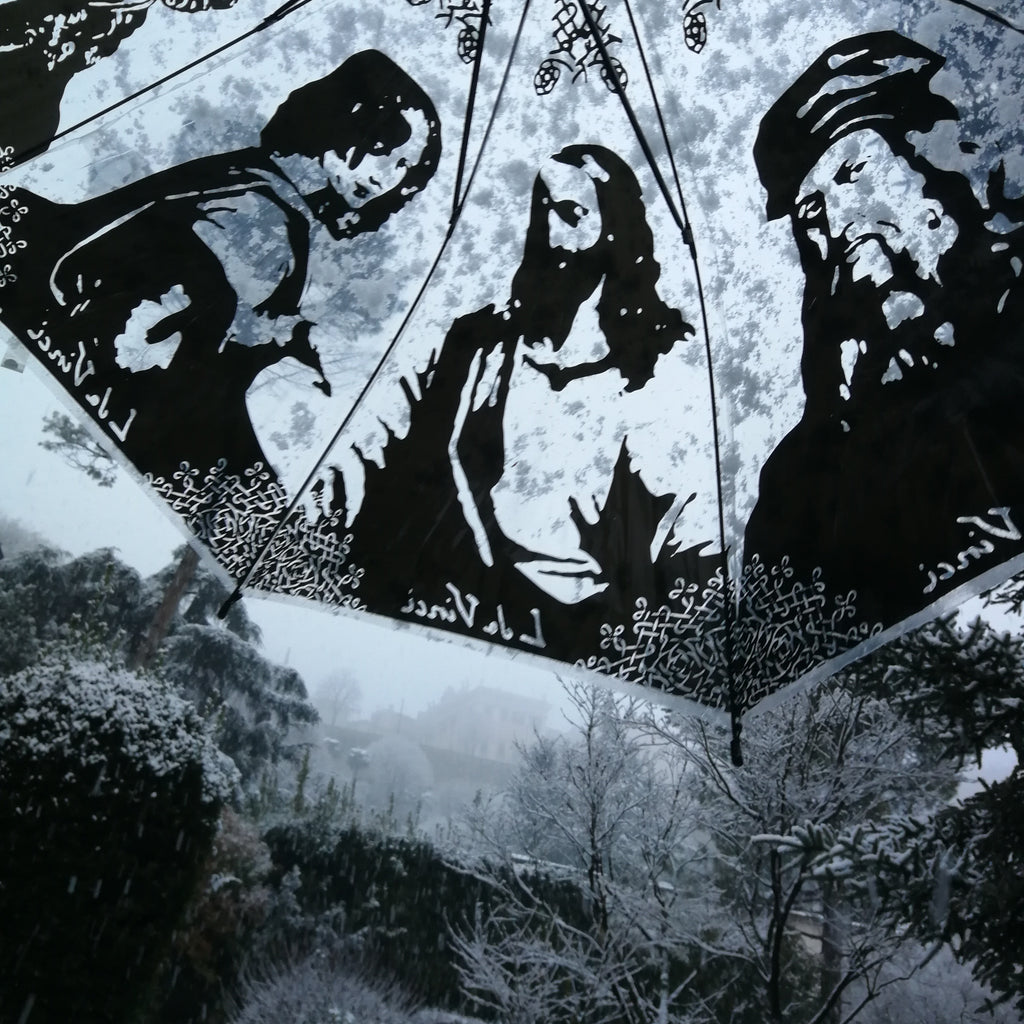 "Leonardo" umbrella.