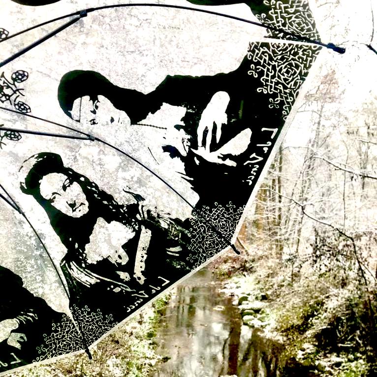 "Leonardo" umbrella.